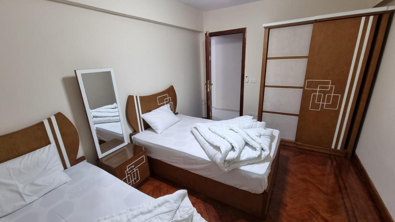 Alex Sea View Apartment - Families Only Александрия Екстериор снимка