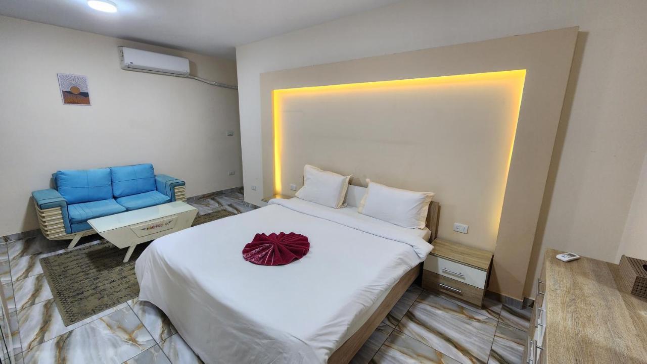 Alex Sea View Apartment - Families Only Александрия Екстериор снимка