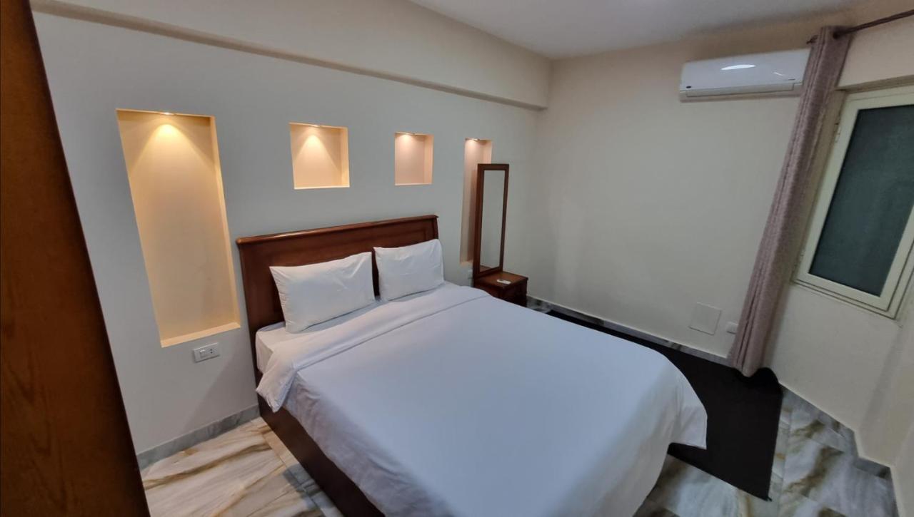 Alex Sea View Apartment - Families Only Александрия Екстериор снимка