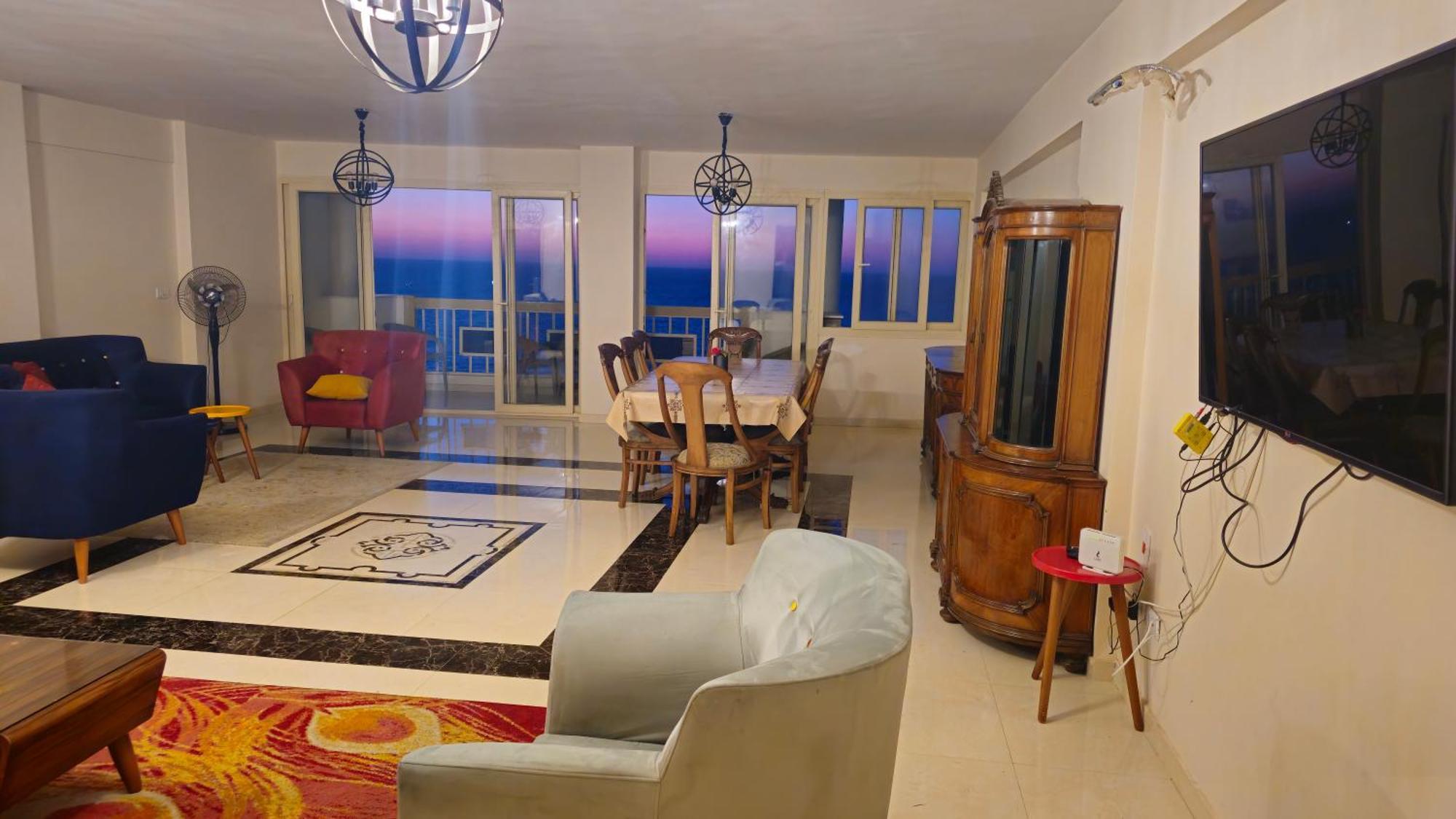 Alex Sea View Apartment - Families Only Александрия Екстериор снимка