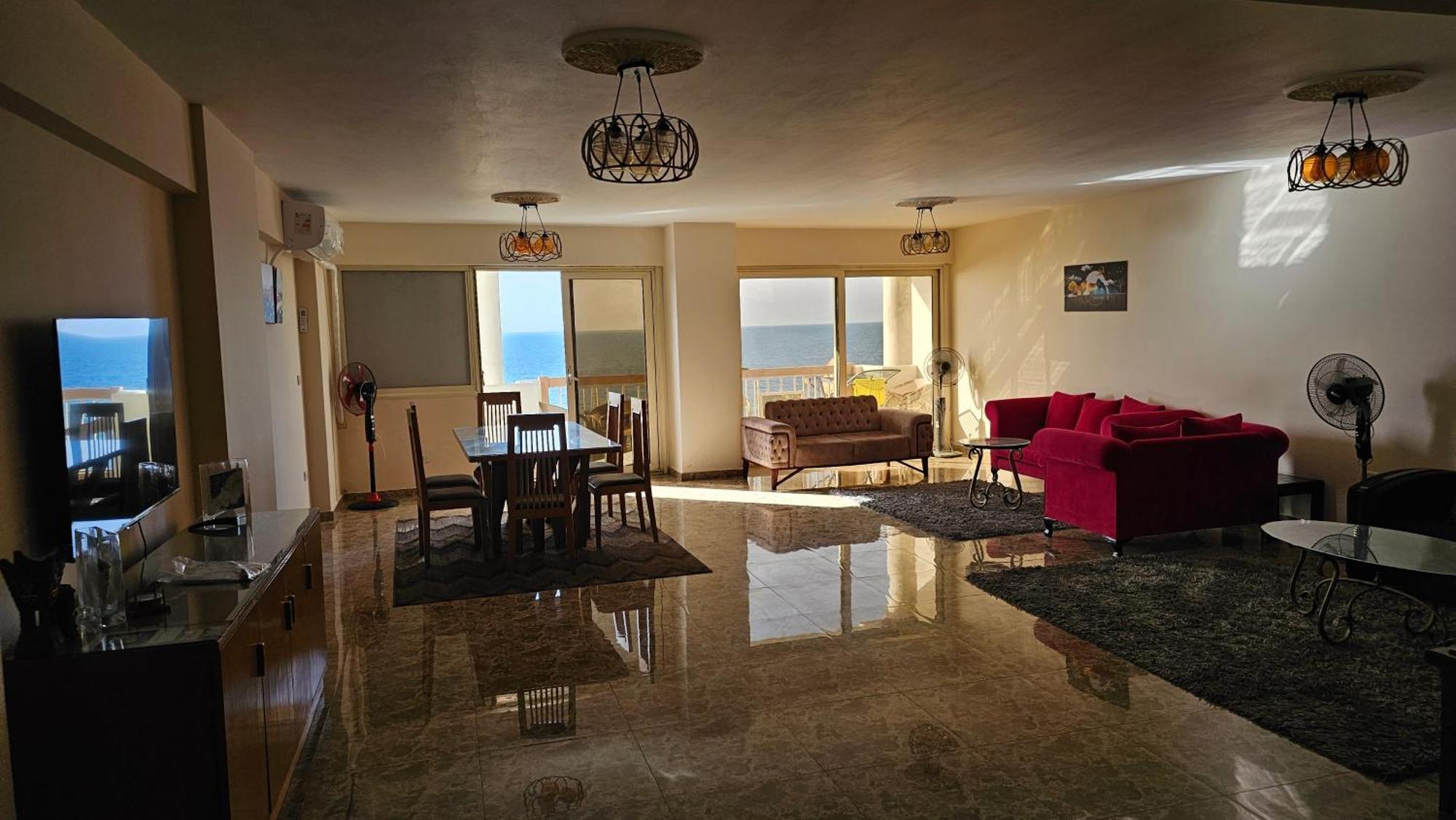 Alex Sea View Apartment - Families Only Александрия Екстериор снимка